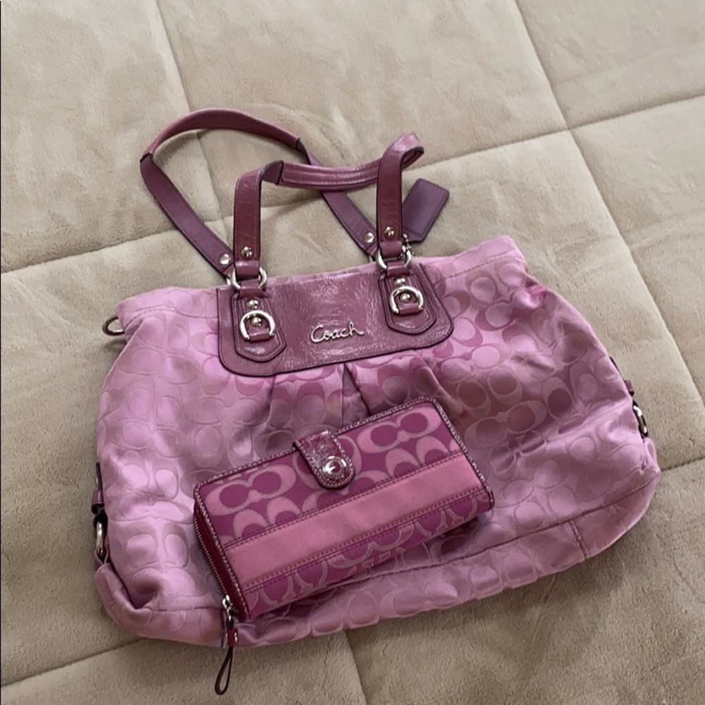 Coach purse & wallet